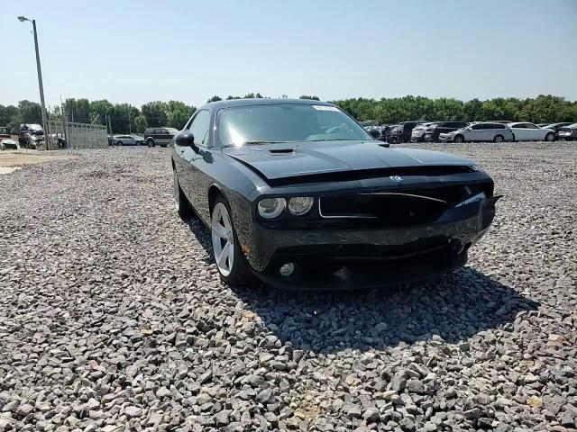 2009 Dodge Challenger Srt-8 VIN: 2B3LJ74W29H590598 Lot: 69135265