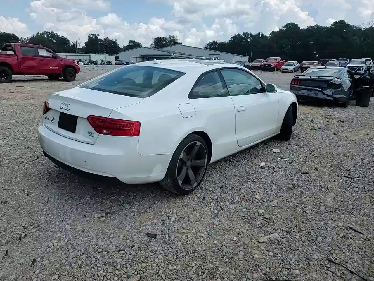 Фото: WAULFAFR9EA063488