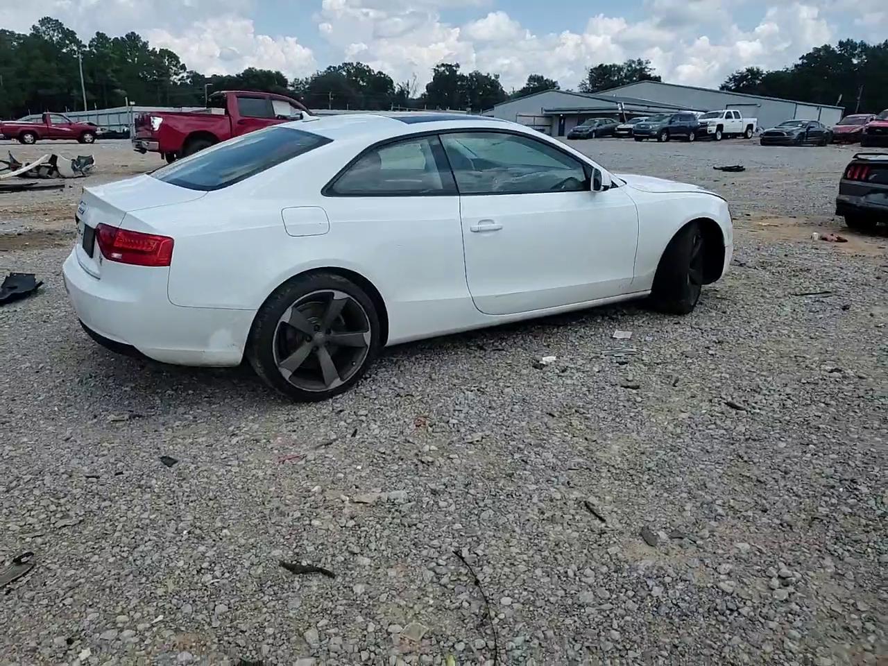 Фото: WAULFAFR9EA063488