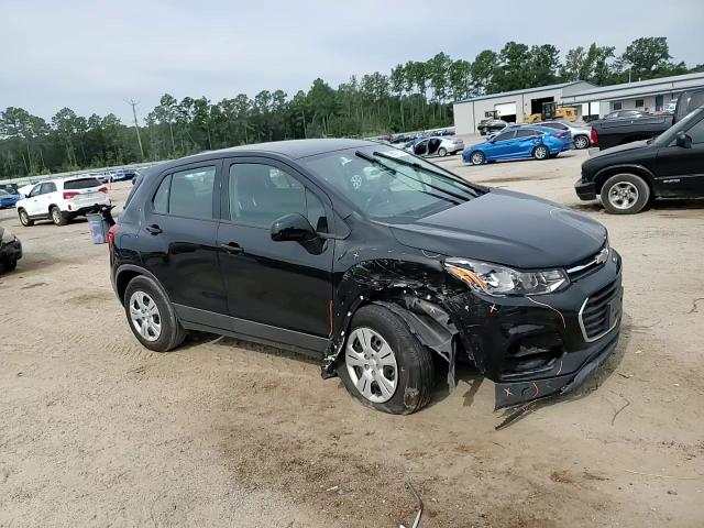 2018 Chevrolet Trax Ls VIN: 3GNCJKSB2JL411075 Lot: 70657615