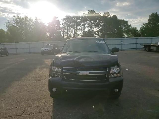 2008 Chevrolet Tahoe K1500 VIN: 1GNFK13048J166752 Lot: 68909125