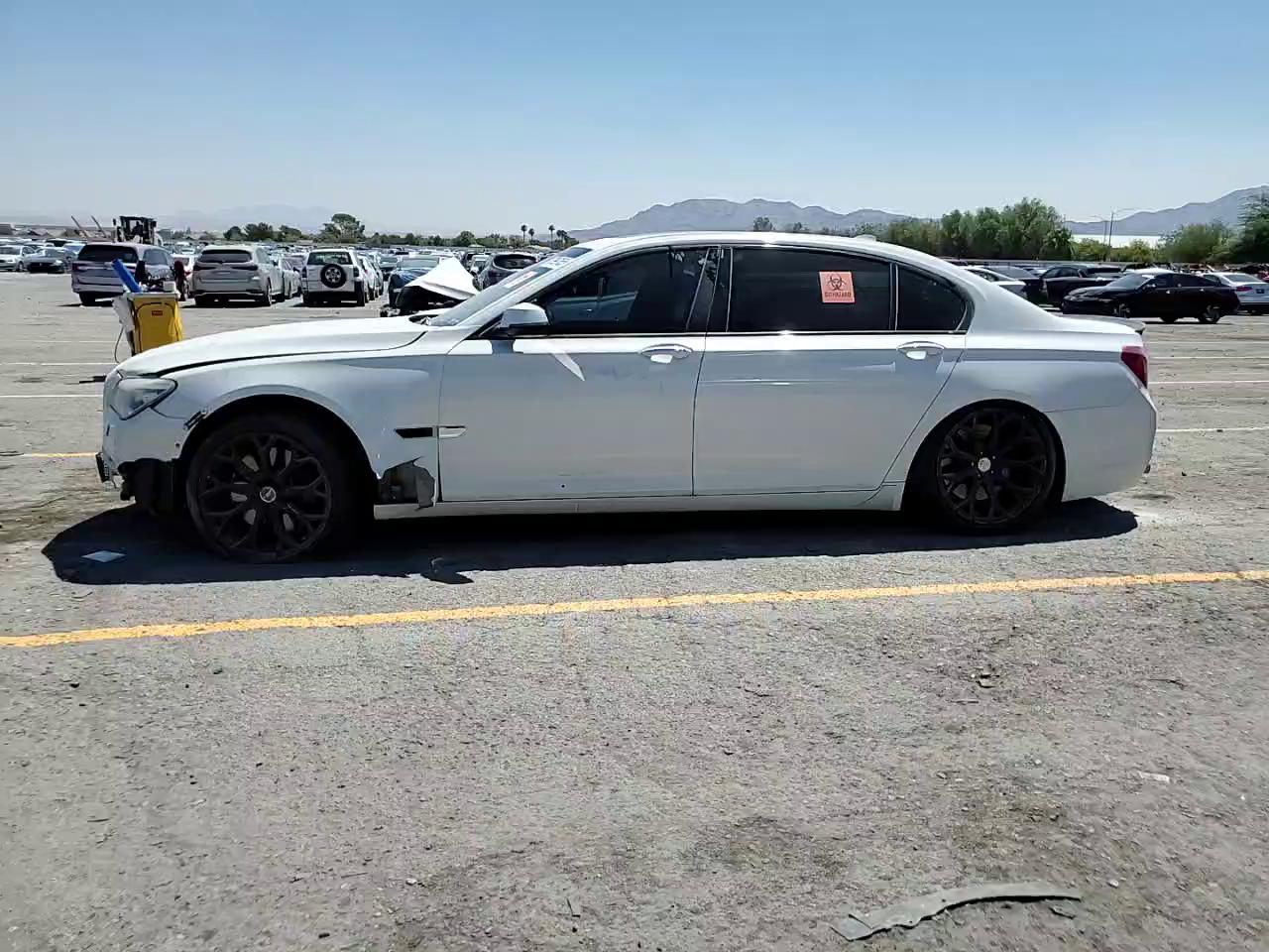 Фото: WBAYE8C51DD133811