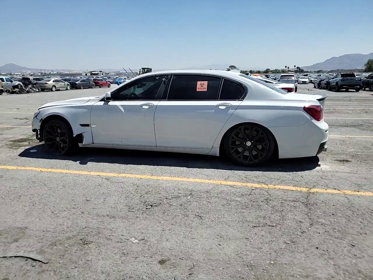 Фото: WBAYE8C51DD133811