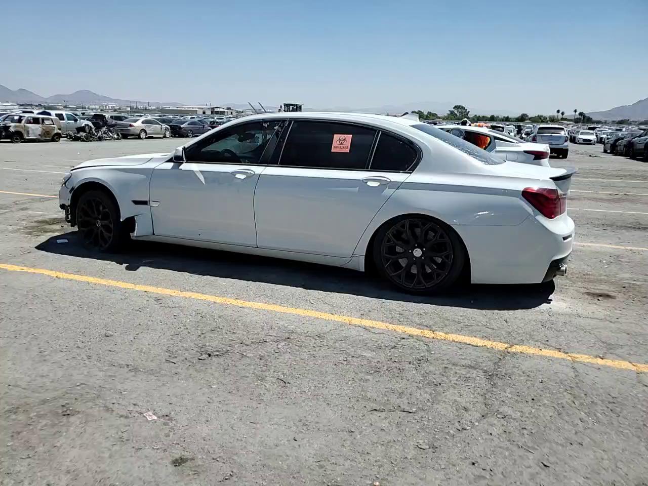 Фото: WBAYE8C51DD133811