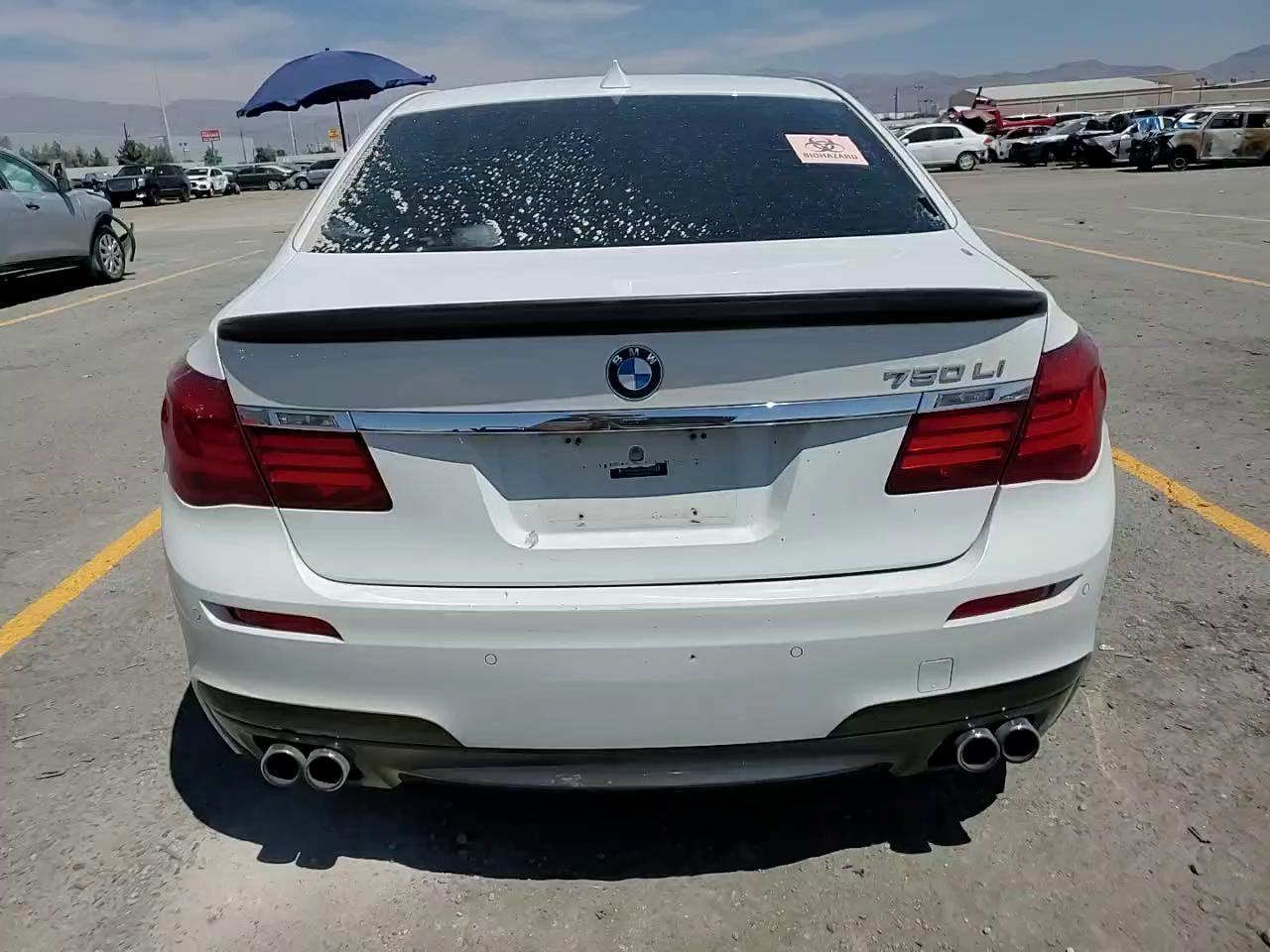 Фото: WBAYE8C51DD133811