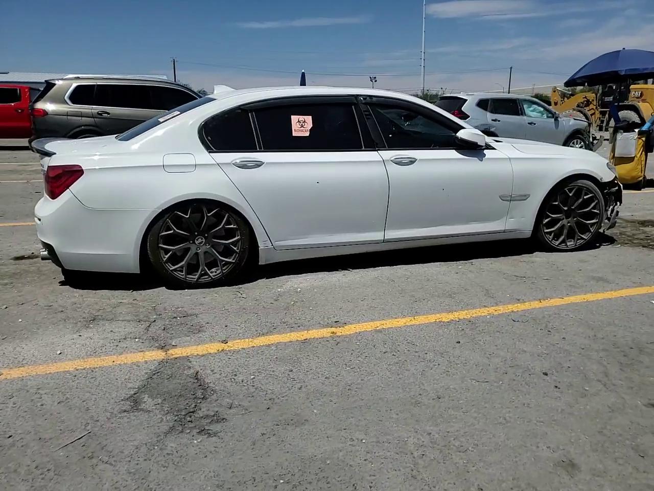 Фото: WBAYE8C51DD133811