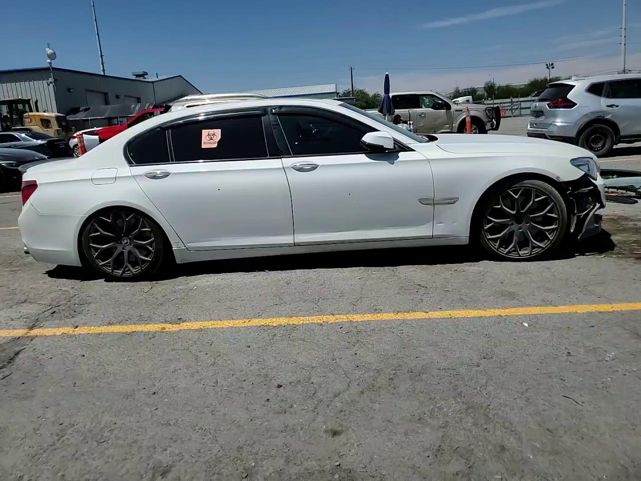 Фото: WBAYE8C51DD133811