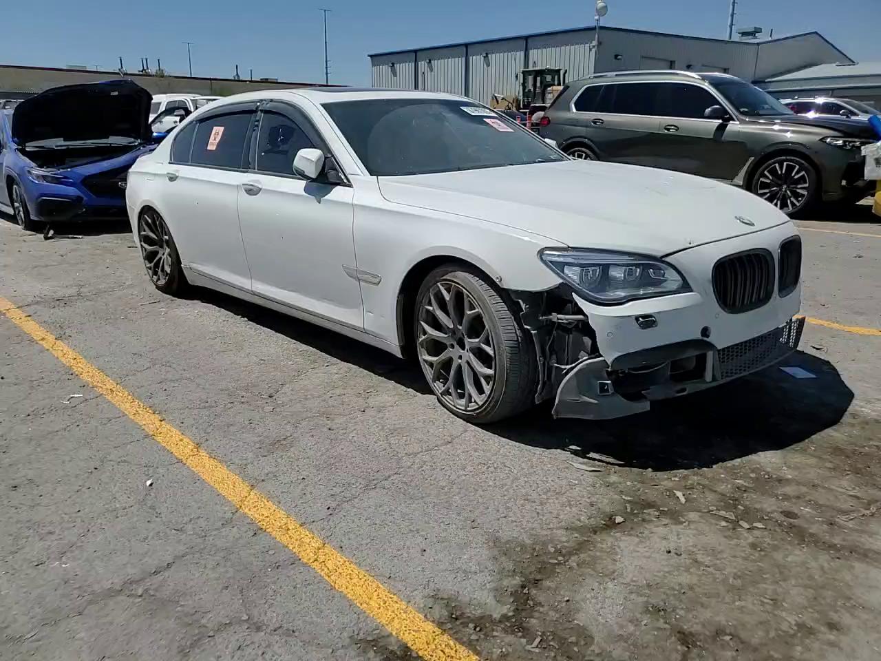 Фото: WBAYE8C51DD133811