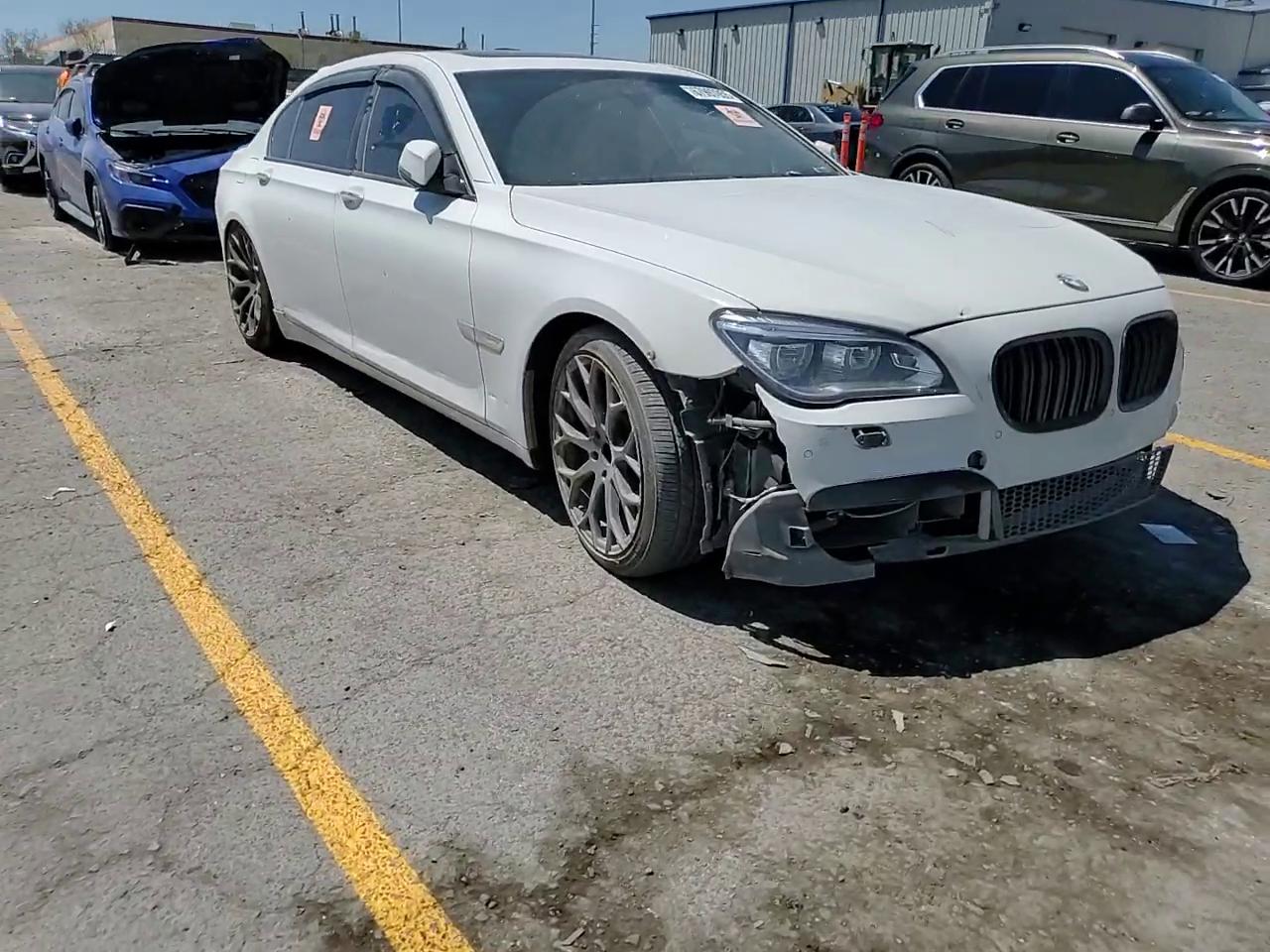 Фото: WBAYE8C51DD133811