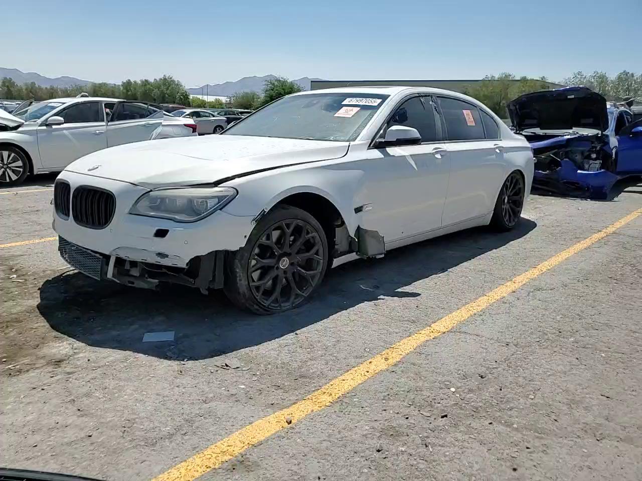 Фото: WBAYE8C51DD133811