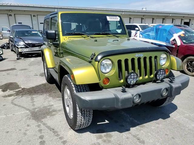 2007 Jeep Wrangler Sahara VIN: 1J4FA54157L126736 Lot: 70830305