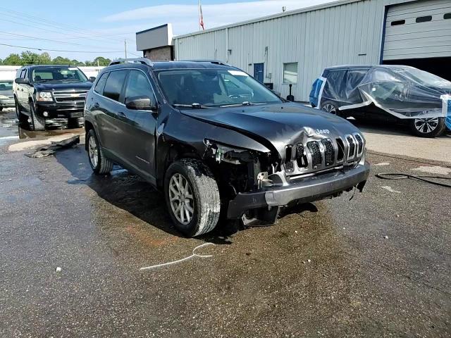2016 Jeep Cherokee Latitude VIN: 1C4PJLCB4GW297906 Lot: 70565085