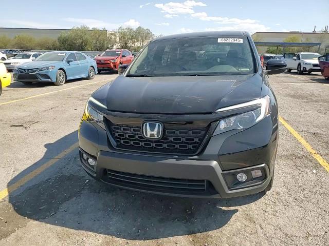 2021 Honda Passport Sport VIN: 5FNYF8H28MB012488 Lot: 68222945