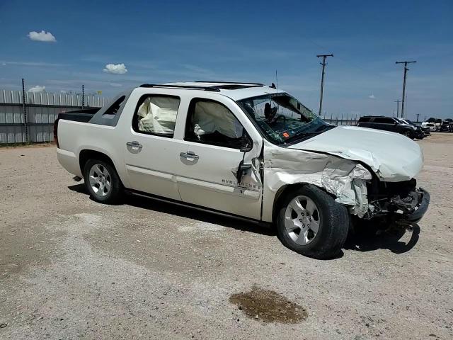 2008 Chevrolet Avalanche K1500 VIN: 3GNFK12308G276145 Lot: 69482405