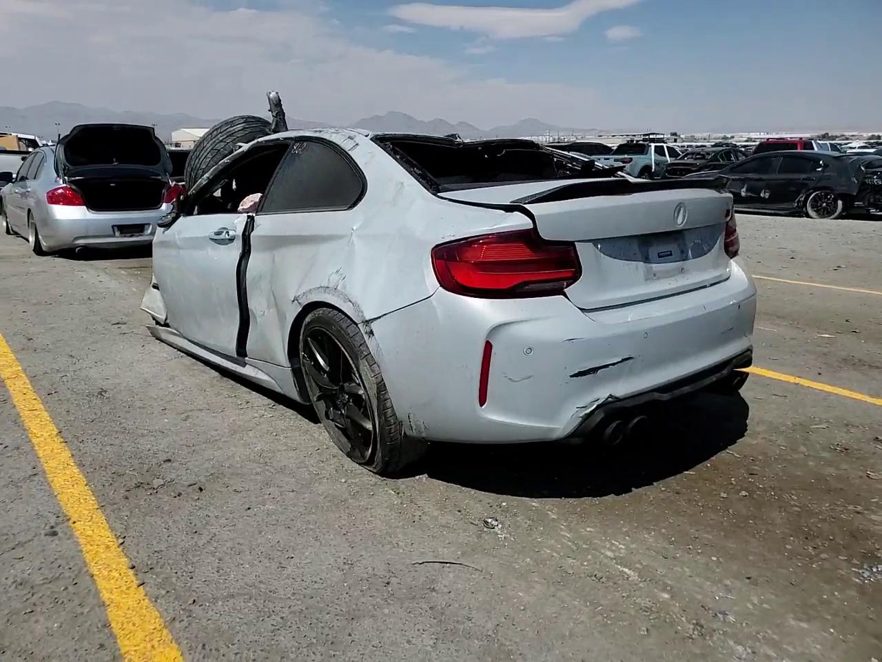 Фото: WBS2U7C09L7E57107