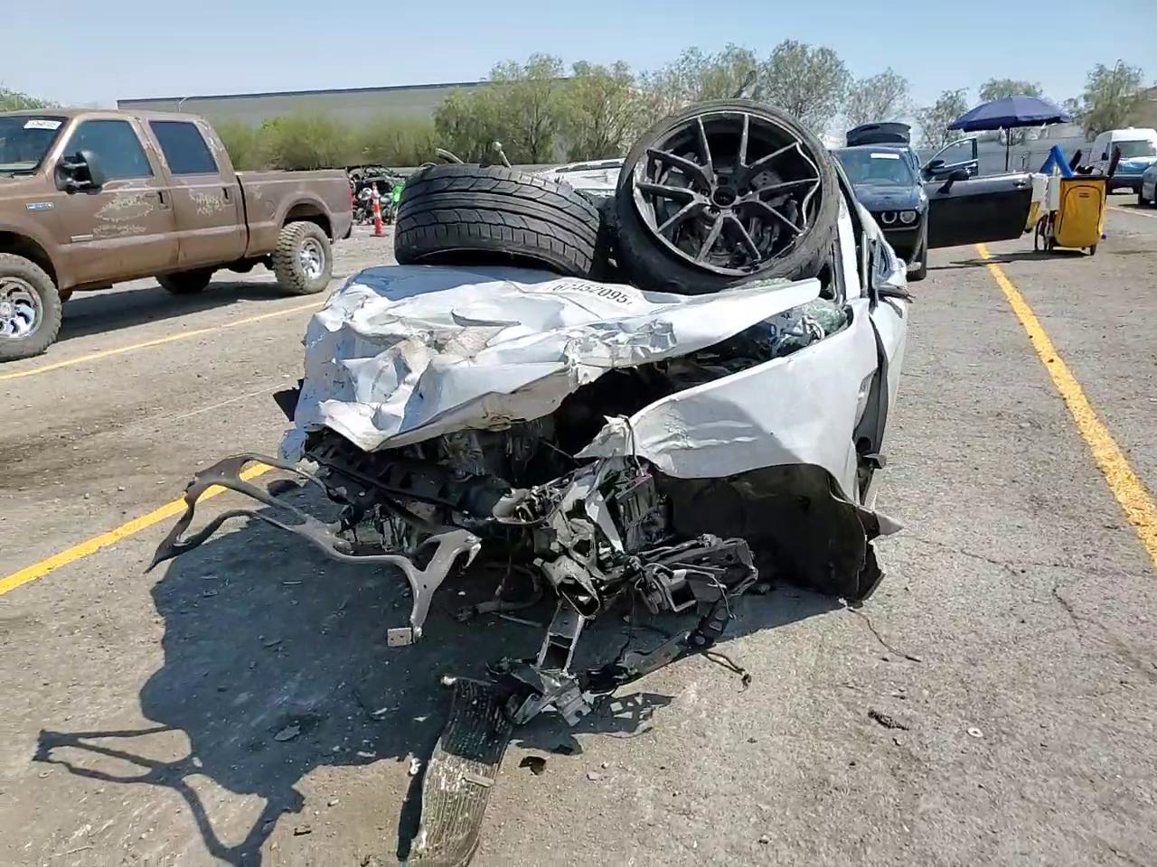 Фото: WBS2U7C09L7E57107