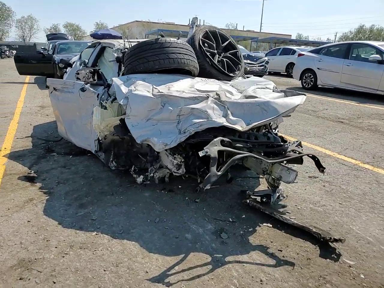 Фото: WBS2U7C09L7E57107