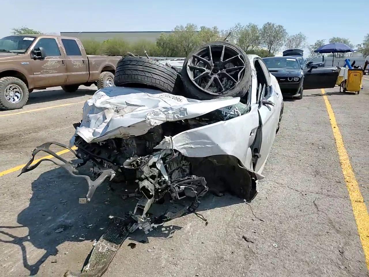 Фото: WBS2U7C09L7E57107