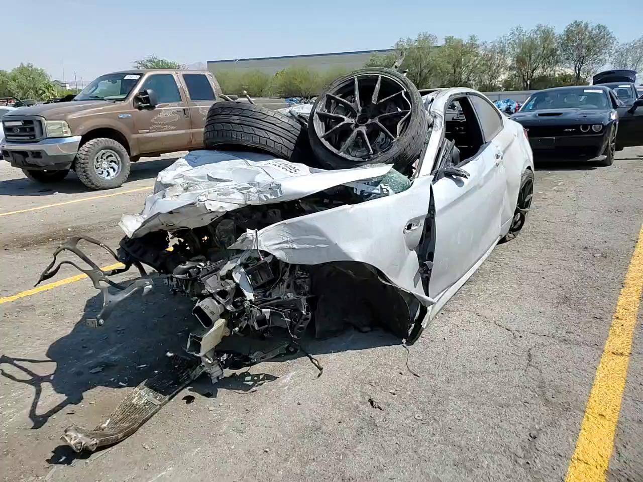 Фото: WBS2U7C09L7E57107