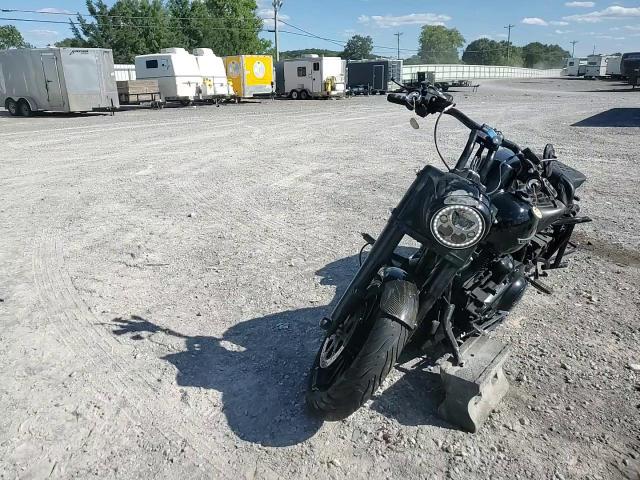 2017 Harley-Davidson Flhrxs VIN: 1HD1KVC24HB681089 Lot: 70560495