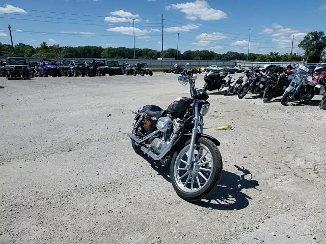 2007 Harley-Davidson Xl883 L VIN: 1HD4CR2147K429402 Lot: 70379155