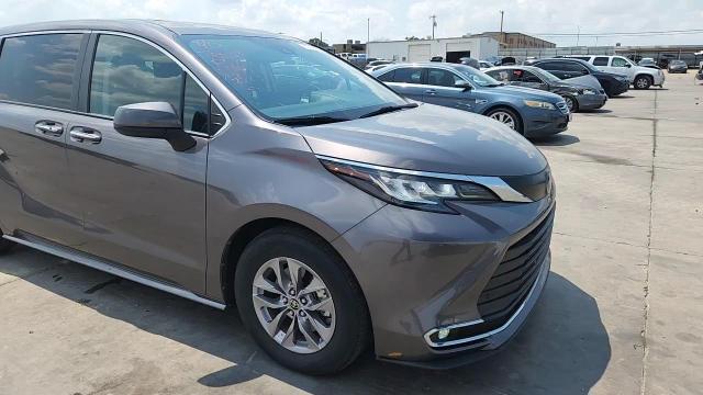 2022 Toyota Sienna Xle VIN: 5TDYRKEC0NS127245 Lot: 70725925