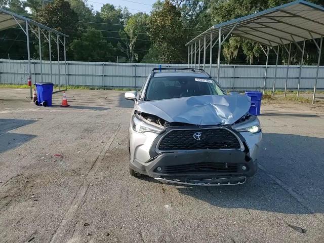 2022 Toyota Corolla Cross Xle VIN: 7MUEAABG2NV015175 Lot: 69431165