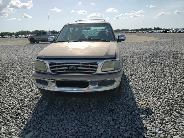 1998 Ford Expedition VIN: 1FMEU1761WLA08539 Lot: 70013475