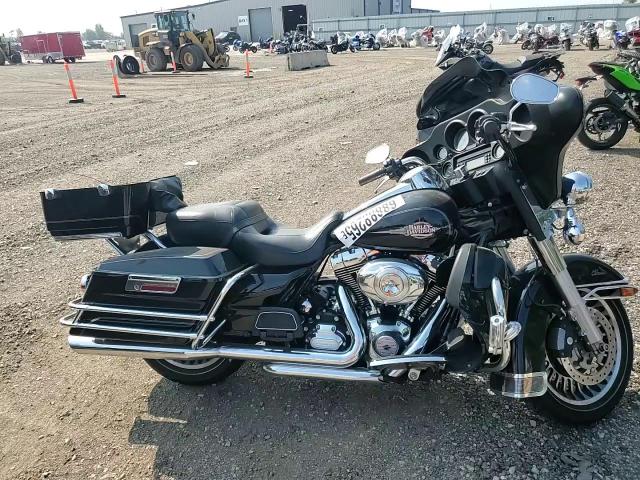 2012 Harley-Davidson Flhtc Electra Glide Classic VIN: 1HD1FFM17CB658527 Lot: 68888265