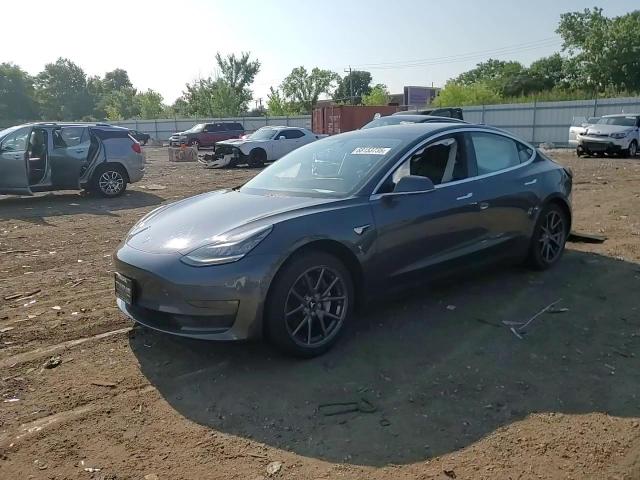 2018 Tesla Model 3 VIN: 5YJ3E1EB2JF054403 Lot: 68153735