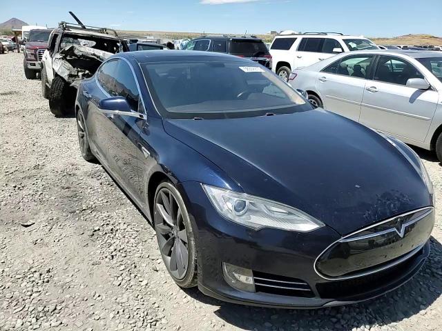 2013 Tesla Model S VIN: 5YJSA1DP3DFP10858 Lot: 68332915
