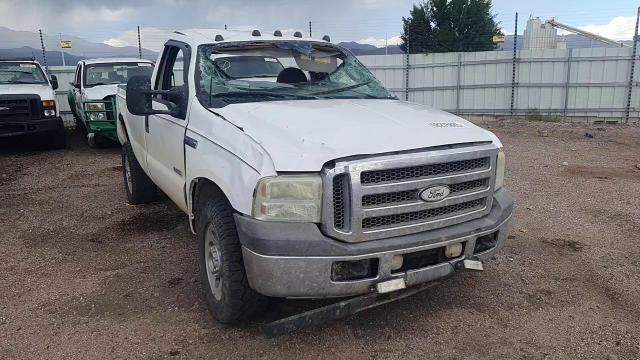 2005 Ford F350 Srw Super Duty VIN: 1FTWF30P35EB14432 Lot: 68275885