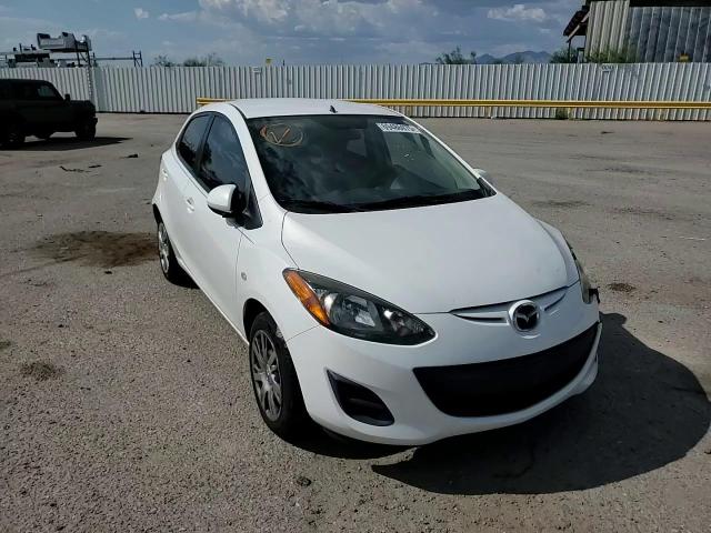 2013 Mazda Mazda2 VIN: JM1DE1KZ3D0153403 Lot: 69486975
