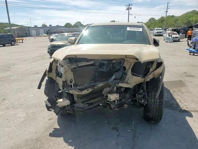 2017 Toyota Tacoma Access Cab VIN: 5TFSZ5AN0HX119627 Lot: 70090495