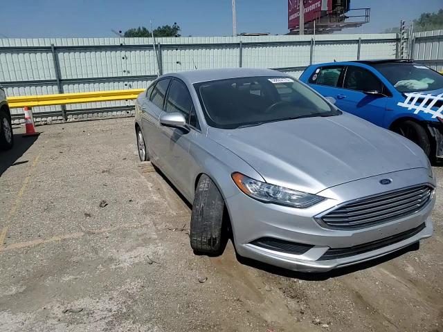2017 Ford Fusion Se VIN: 3FA6P0H73HR109352 Lot: 68823175