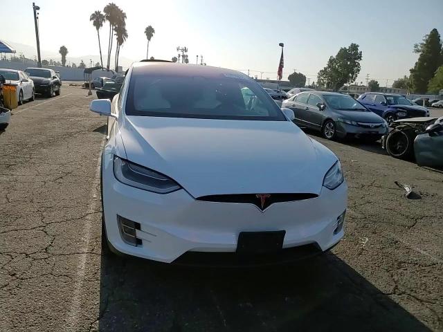 2017 Tesla Model X VIN: 5YJXCBE4XHF042492 Lot: 67553665
