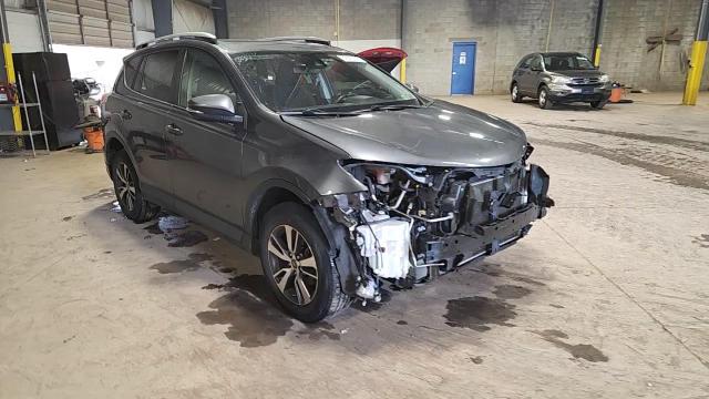 2017 Toyota Rav4 Xle VIN: JTMRFREV2HD210022 Lot: 69061275