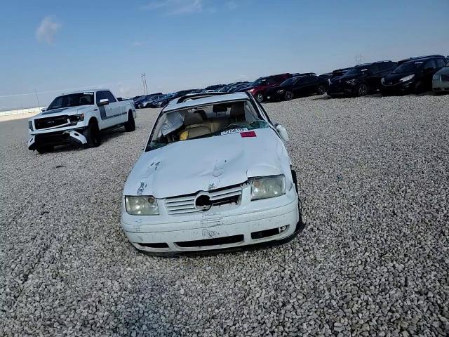 2002 Volkswagen Jetta Gls VIN: 3VWSE69M02M126438 Lot: 70108115