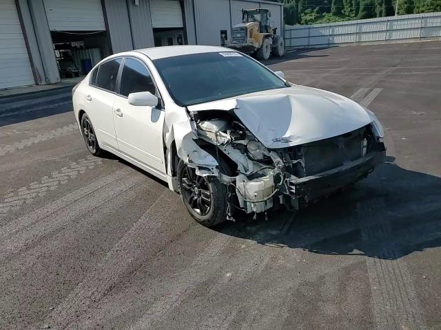 2010 Nissan Altima Base VIN: 1N4AL2APXAN525483 Lot: 69498735