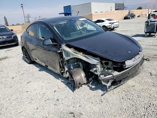 2025 Tesla Model Y VIN: 7SAYGAEE9SF271249 Lot: 67150265