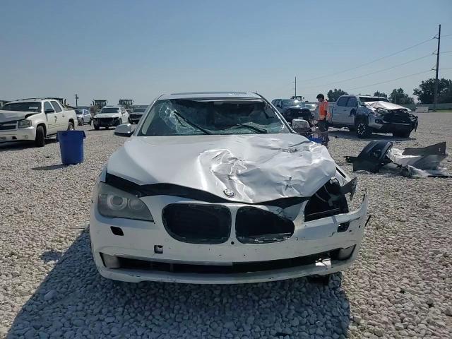 2012 BMW 740 I VIN: WBAKA4C50CC613787 Lot: 69449035