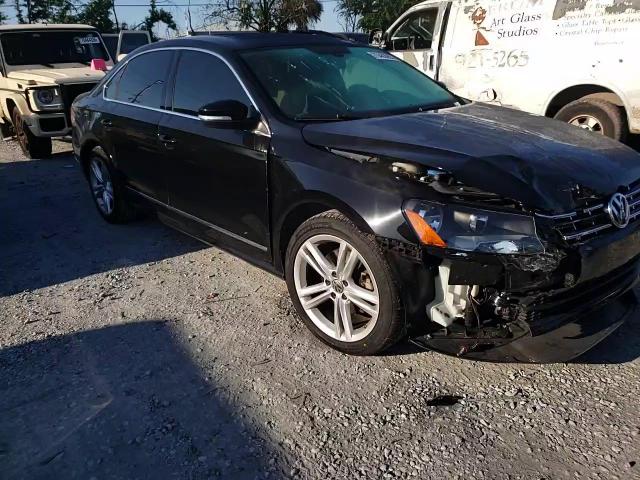 2015 Volkswagen Passat Sel VIN: 1VWCT7A39FC026140 Lot: 70483955