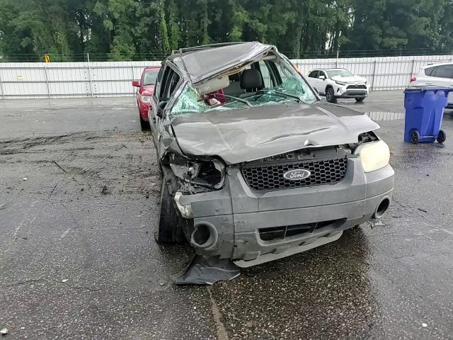 2005 Ford Escape Xls VIN: 1FMYU02Z15DA20837 Lot: 68618825