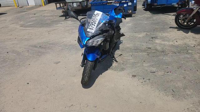 2018 Kawasaki Ex400 VIN: JKAEXKH17JDA12101 Lot: 67950695