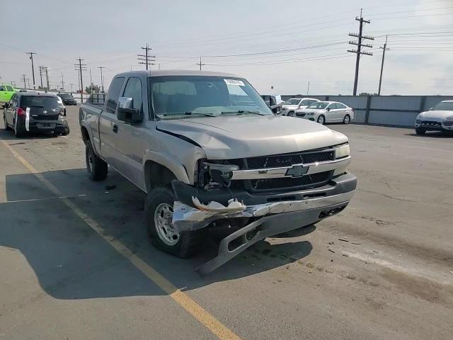2002 Chevrolet Silverado K2500 Heavy Duty VIN: 1GCHK29U32E209964 Lot: 70660785