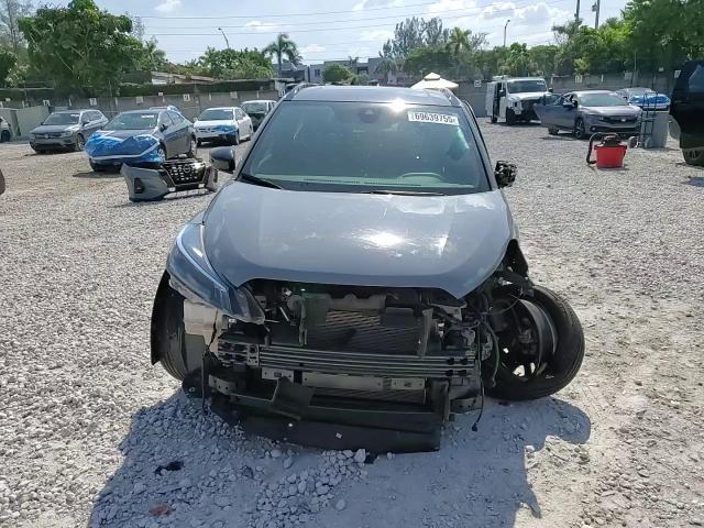 2023 Nissan Kicks Sr VIN: 3N1CP5DV4PL558753 Lot: 69639755