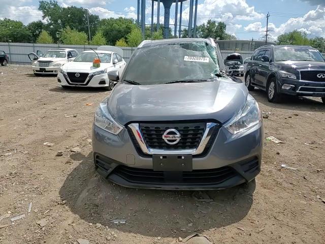 2020 Nissan Kicks Sv VIN: 3N1CP5CV2LL579709 Lot: 70328975