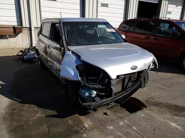 2012 Kia Soul VIN: KNDJT2A58C7432946 Lot: 70720435