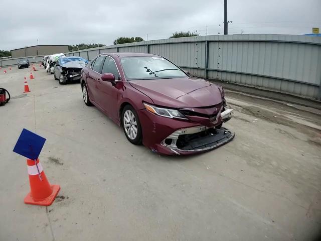 2020 Toyota Camry Le VIN: 4T1C11AK2LU330795 Lot: 71098295