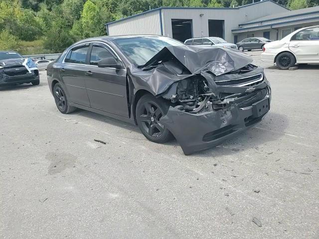 2010 Chevrolet Malibu Ls VIN: 1G1ZB5EB0A4153439 Lot: 69730635